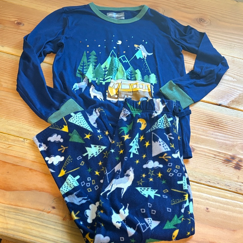 Eddie Bauer Blue and Green Kids Pajama Set